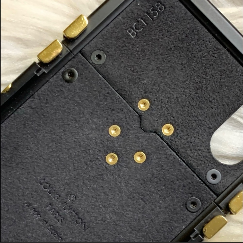 ✨🥀✨ LV iPhone Trunk Case X/XS 10 - Picture 13 of 13